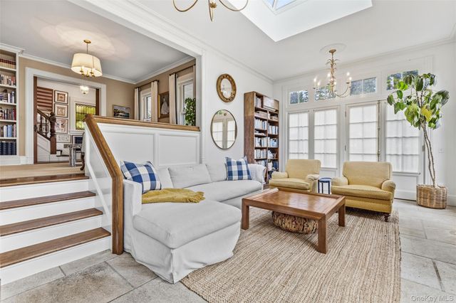 42 Mountain Avenue, Mount Kisco, NY 10549