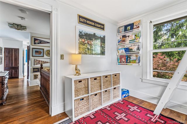42 Mountain Avenue, Mount Kisco, NY 10549