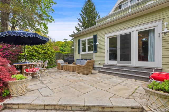 42 Mountain Avenue, Mount Kisco, NY 10549