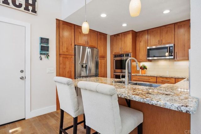 6936 Quiet Cove Drive, Carlsbad, CA 92011