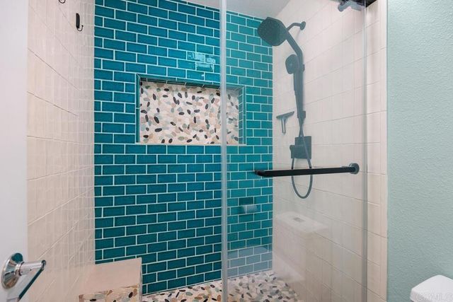 6936 Quiet Cove Drive, Carlsbad, CA 92011