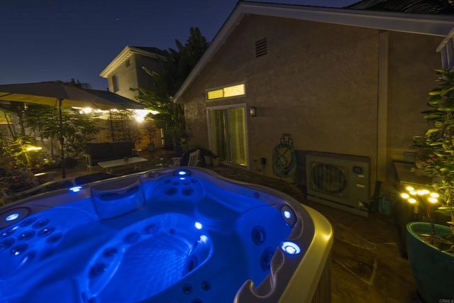 6936 Quiet Cove Drive, Carlsbad, CA 92011