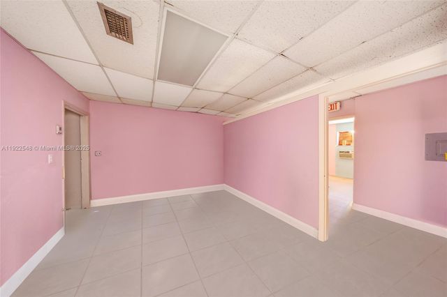 159 NW 36th St, Miami, FL 33127