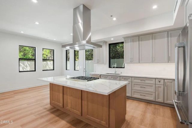 2821 Los Robles Road, Thousand Oaks, CA 91362