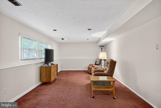 46 TRINITY AVE, Marlton, NJ 08053