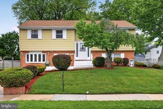46 TRINITY AVE, Marlton, NJ 08053