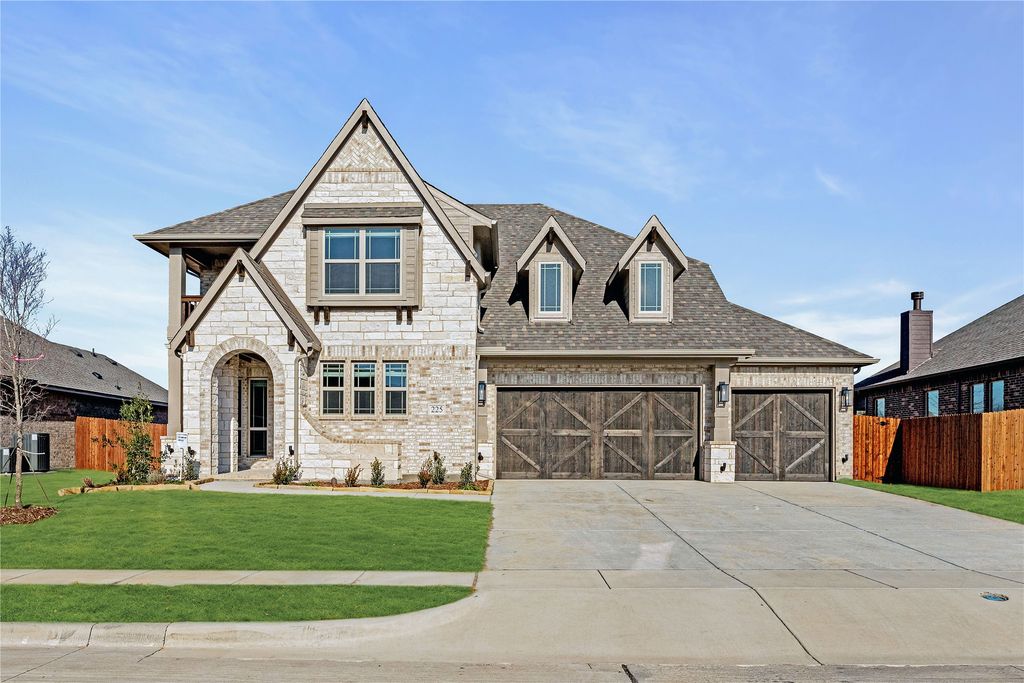 225 Redford Lane, Forney, TX 75126