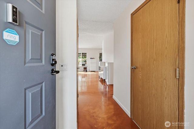25813 117th Place SE, Kent, WA 98030