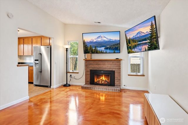 25813 117th Place SE, Kent, WA 98030