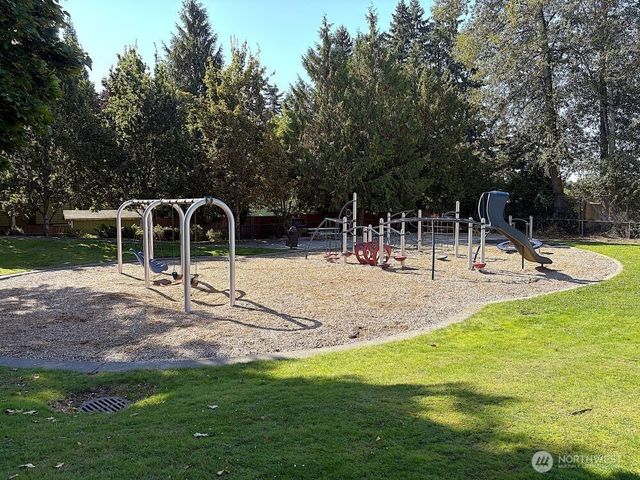 25813 117th Place SE, Kent, WA 98030