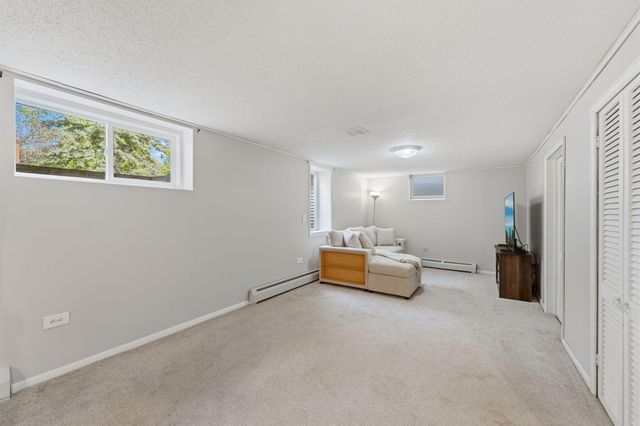 2905 Townview Avenue NE, Saint Anthony, MN 55418