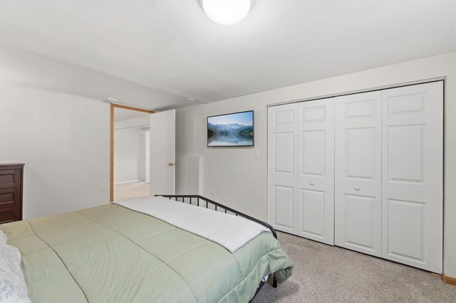 2905 Townview Avenue NE, Saint Anthony, MN 55418