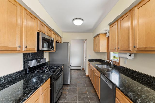 2905 Townview Avenue NE, Saint Anthony, MN 55418