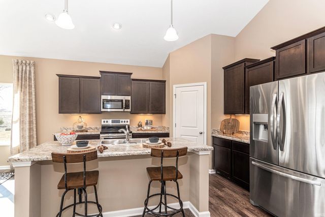 2057 Abbey Lane, Columbus, IN 47201