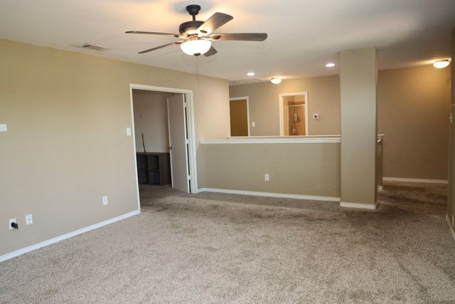 512 Tunnel Street, Cedar Hill, TX 75104