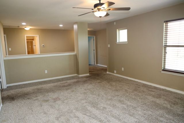 512 Tunnel Street, Cedar Hill, TX 75104
