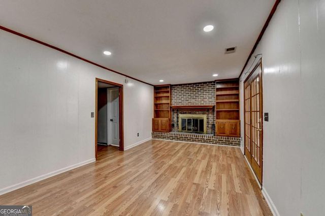 1249 Renee Drive, Lilburn, GA 30047