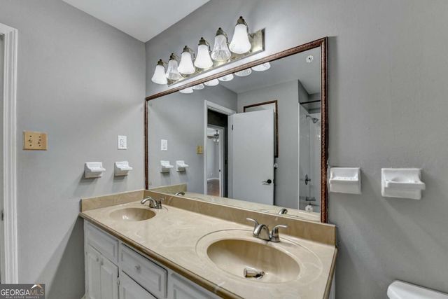 1249 Renee Drive, Lilburn, GA 30047