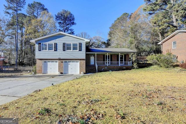 1249 Renee Drive, Lilburn, GA 30047