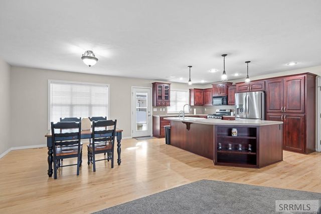 1580 Summer Way, Idaho Falls, ID 83404