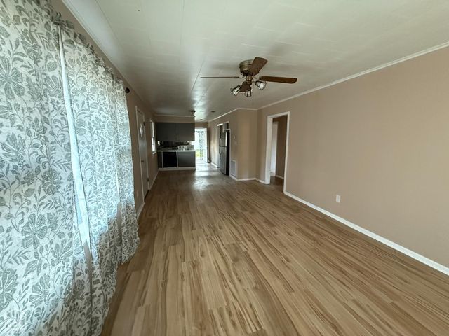 100 S 13th Avenue, Paragould, AR 72450