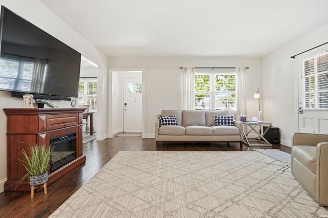 3109 E Cherry Street, Evansville, IN 47714