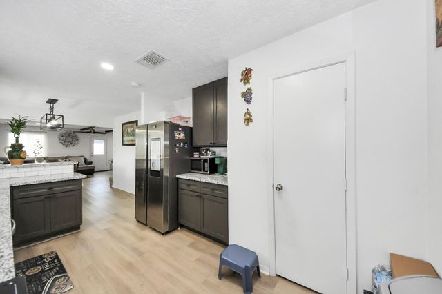 8442 Blue Quail Drive, Houston, TX 77489