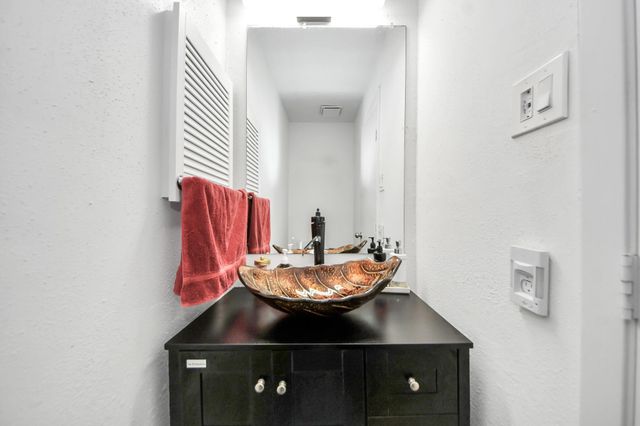 8442 Blue Quail Drive, Houston, TX 77489