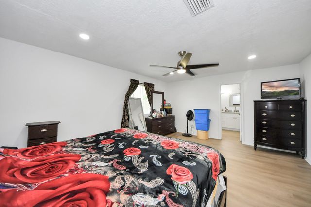 8442 Blue Quail Drive, Houston, TX 77489