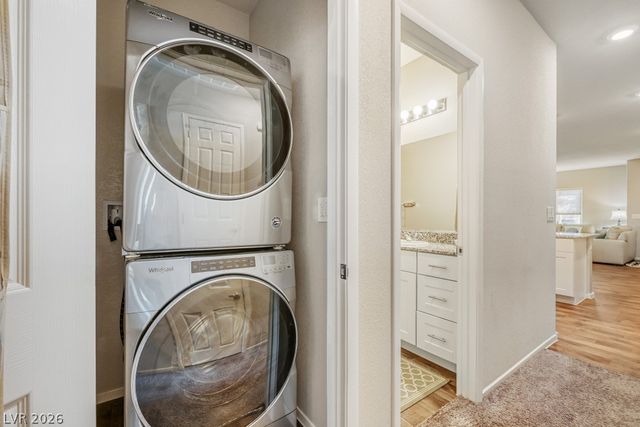 4352 Meadow Glade Avenue, North Las Vegas, NV 89084