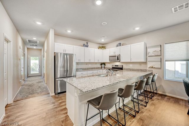 4352 Meadow Glade Avenue, North Las Vegas, NV 89084