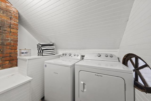 23 E Maynard Avenue, Columbus, OH 43202