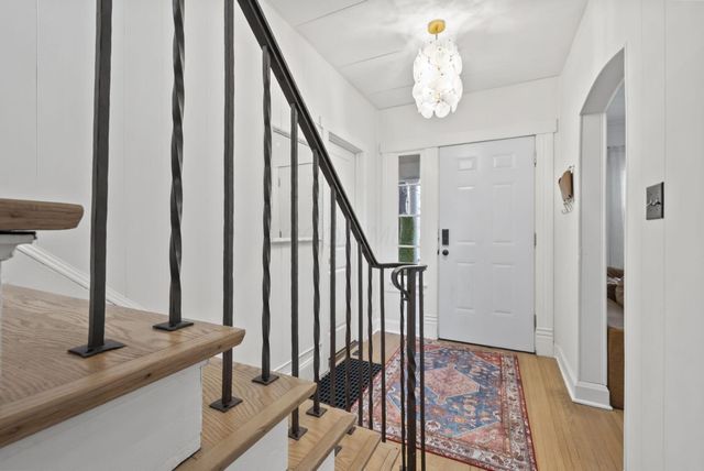 23 E Maynard Avenue, Columbus, OH 43202