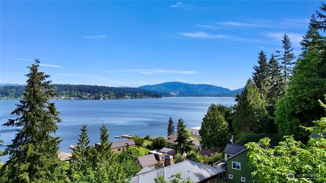 1120 W Lake Sammamish Parkway SE, Bellevue, WA 98008