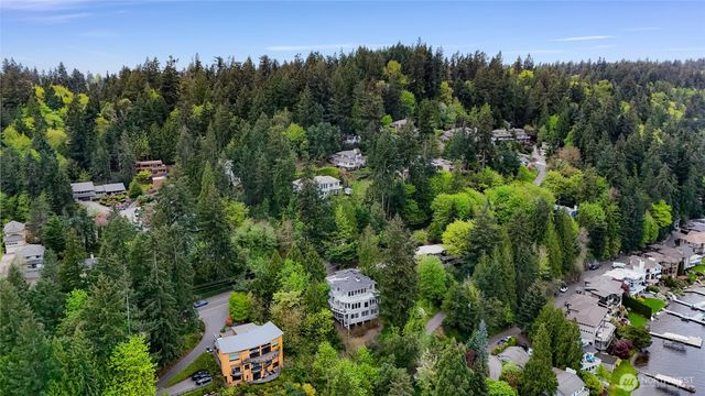 1120 W Lake Sammamish Parkway SE, Bellevue, WA 98008