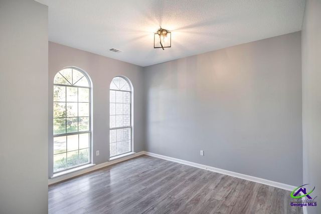 101 Fawn Court, Byron, GA 31008