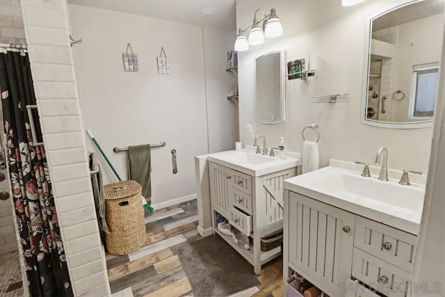 121 S Stephanie Lane, El Cajon, CA 92019