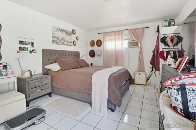 121 S Stephanie Lane, El Cajon, CA 92019