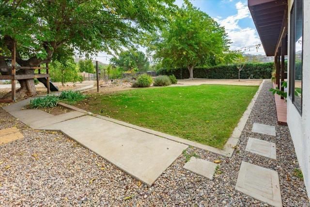 16233 Oakley Road, Ramona, CA 92065