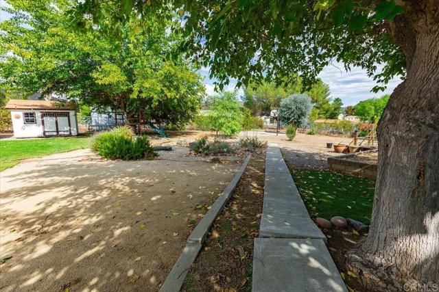16233 Oakley Road, Ramona, CA 92065