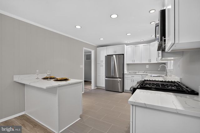 14 THURSTON DR, Upper Marlboro, MD 20774