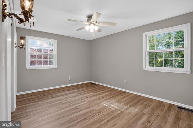 14 THURSTON DR, Upper Marlboro, MD 20774
