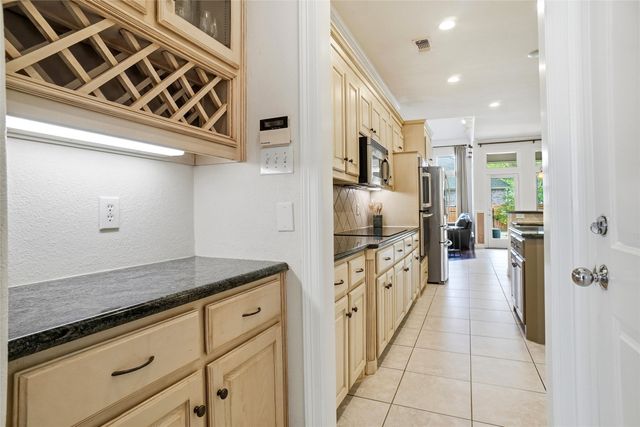 1001 Hanover Drive, Southlake, TX 76092