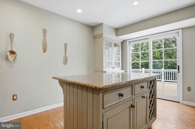 61 HARLOW CIR, Lower Gwynedd, PA 19002