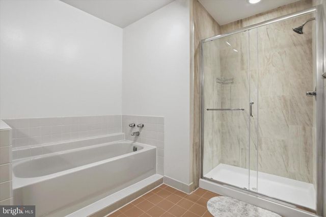 61 HARLOW CIR, Lower Gwynedd, PA 19002