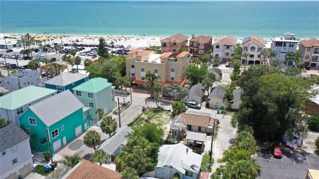 101 95TH AVENUE, Treasure Island, FL 33706
