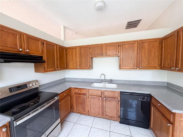 5263 CLARION OAKS DRIVE, Orlando, FL 32808