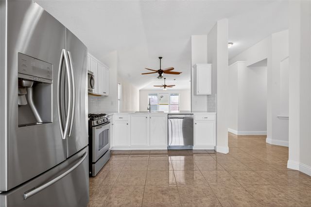 4817 Barnhill Lane, Fort Worth, TX 76135
