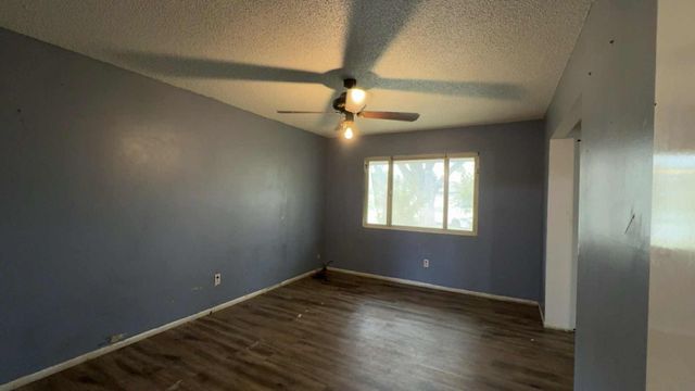 2646 S Fairway Court, Visalia, CA 93277