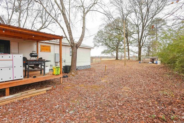 226 Sweet Home Road, Nashville, AR 71852